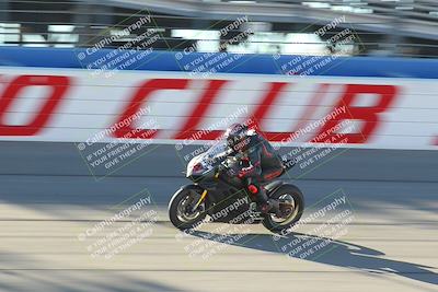 media/Nov-26-2022-Fastrack Riders (Sat) [[b001e85eef]]/Level 3/Session 1 Front Straight/